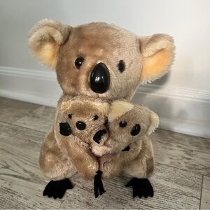 1978 Rare Vintage R. Damon & Co Tan Koala Bear with Two Babies (Joeys)